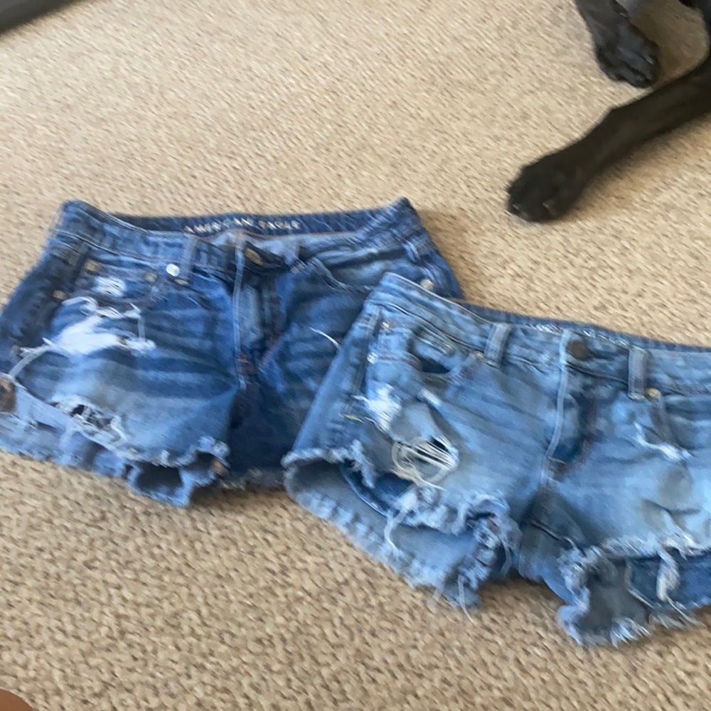 Women’s size 1/2 American eagle shorts